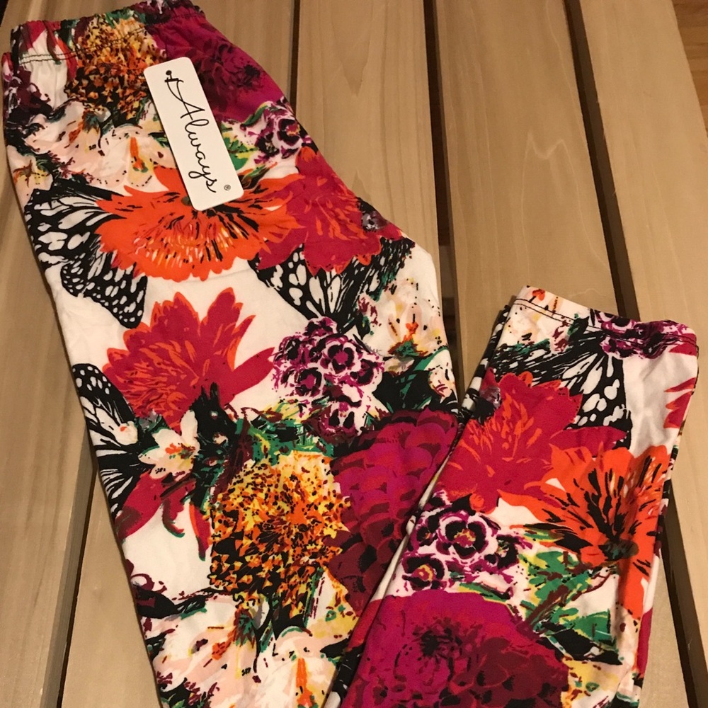 Leggings Floral Butterfly One Size Buttery Soft